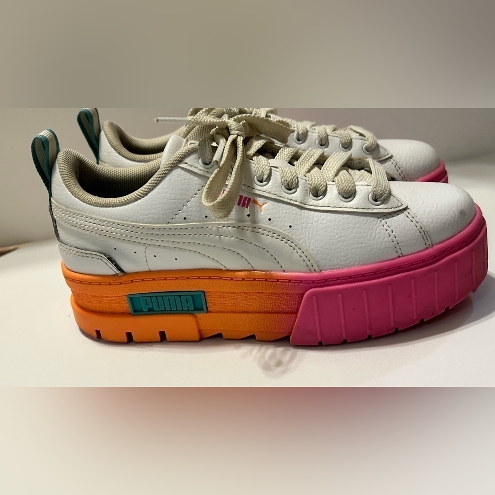 PUMA Mayze Daybreak "White/Pink" G​rade School Girls' Shoes - Picture 8 of 13